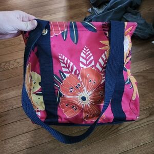 Brand Thirty One small utility tote, tropical garden storage beach park